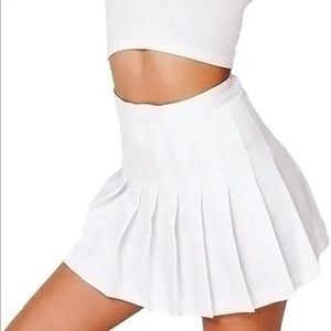 WHITE AMERICAN APPAREL TENNIS SKIRT
